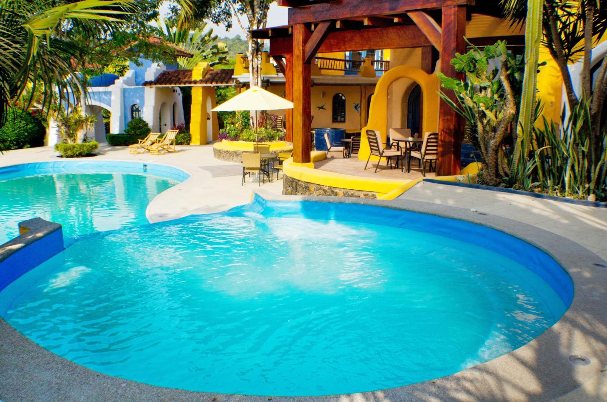 Mantaraya Lodge Puerto López Екстериор снимка