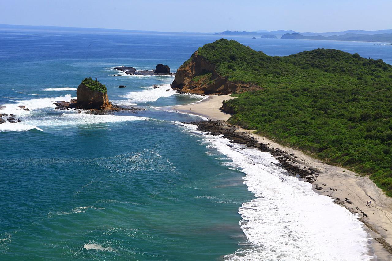 Mantaraya Lodge Puerto López Екстериор снимка