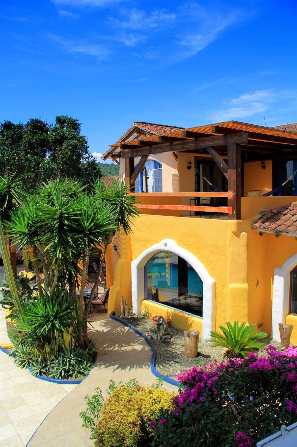 Mantaraya Lodge Puerto López Екстериор снимка