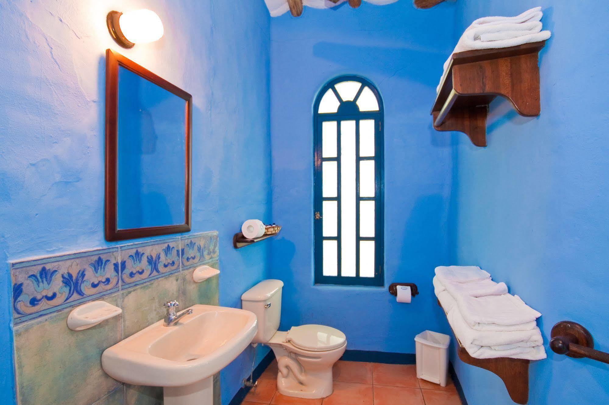 Mantaraya Lodge Puerto López Екстериор снимка