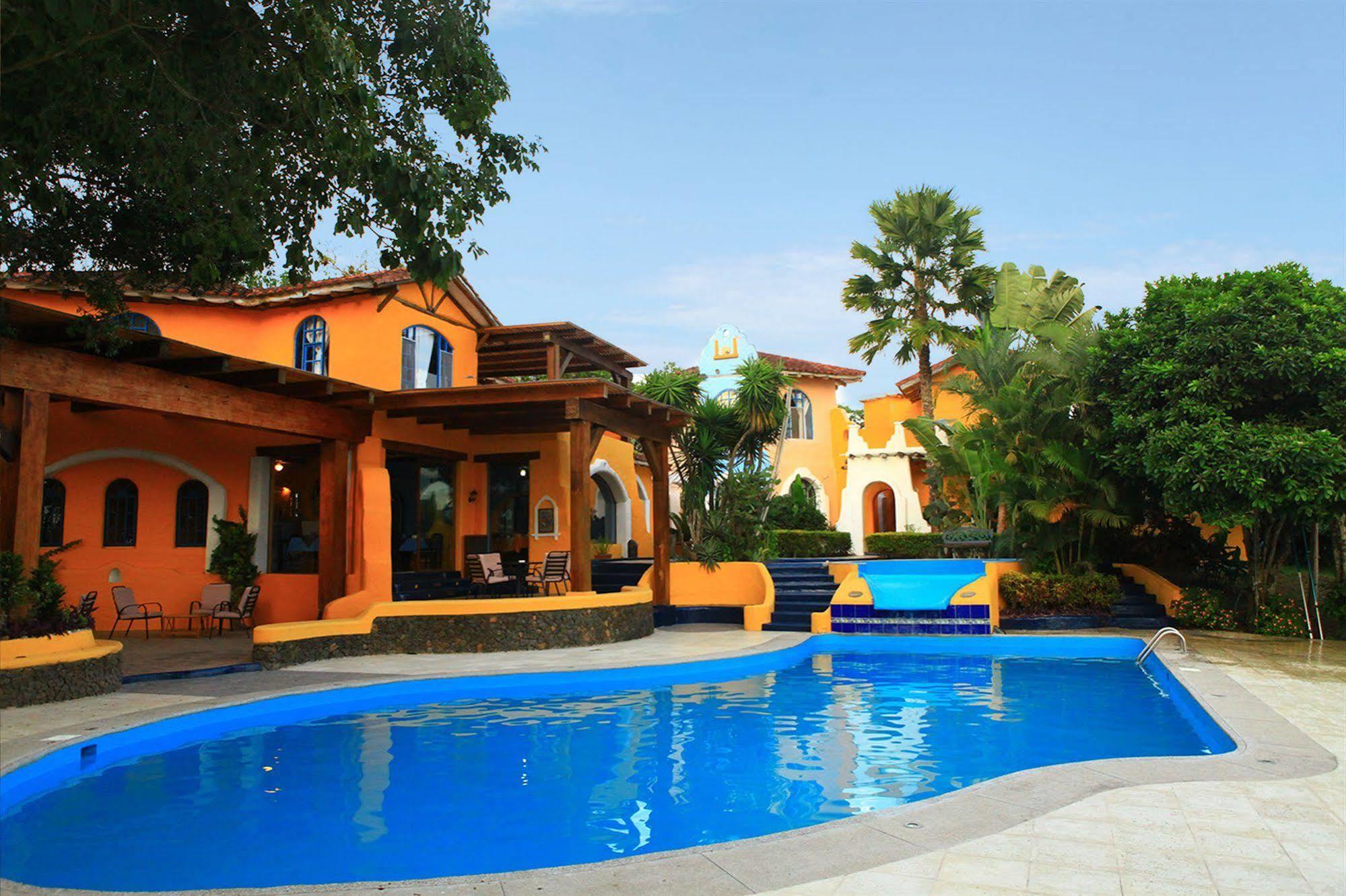 Mantaraya Lodge Puerto López Екстериор снимка