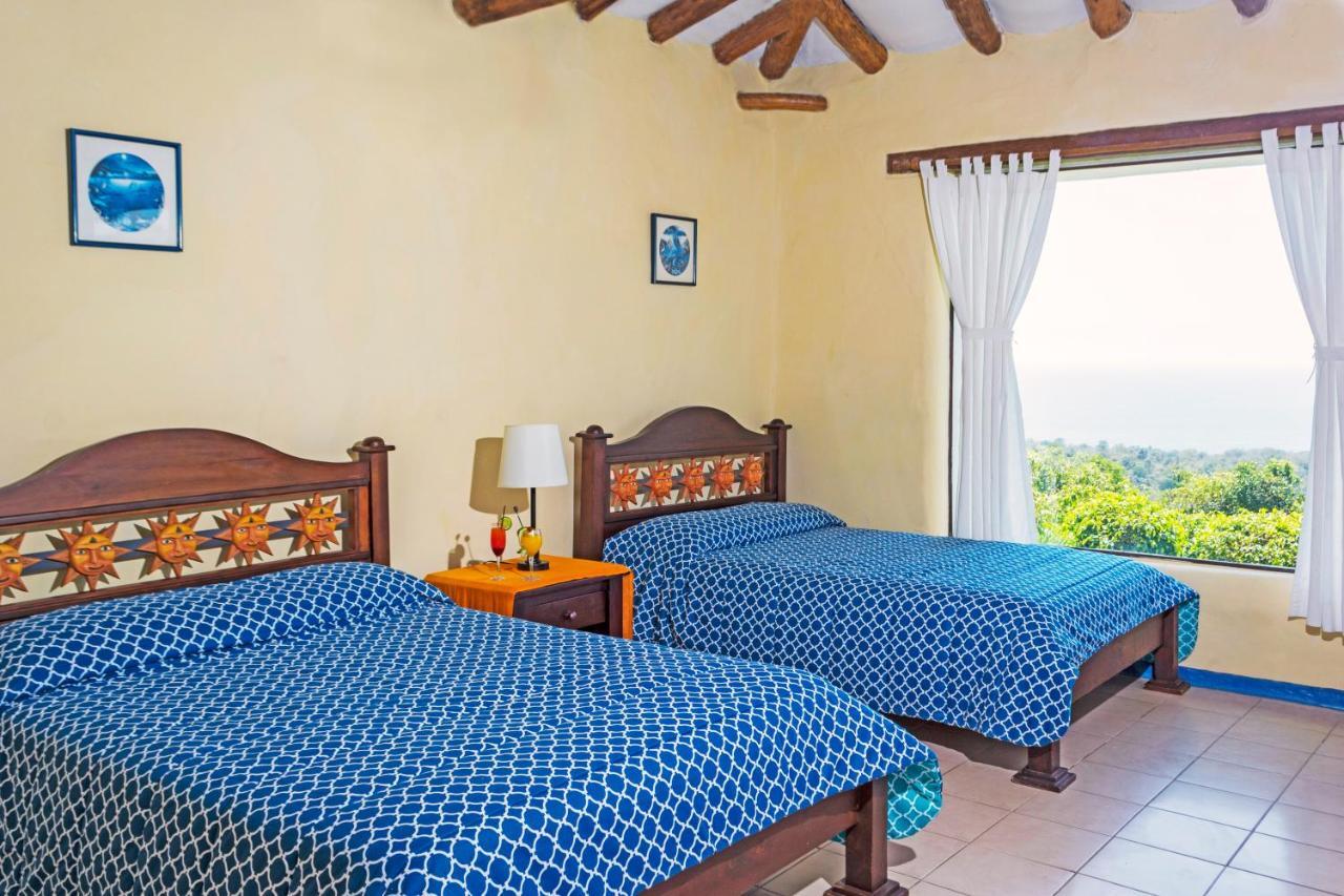 Mantaraya Lodge Puerto López Екстериор снимка